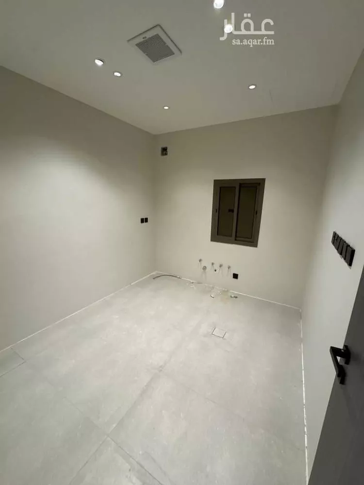 دور للبيع في شارع جراب, حي غرناطة, مدينة الرياض, منطقة الرياض صورة 4