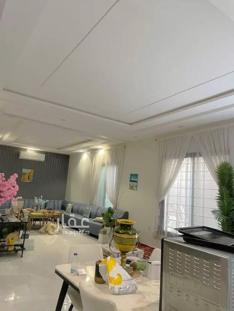 فيلا للبيع في شارع الغمد, حي السعادة, مدينة الرياض, منطقة الرياض صورة 5