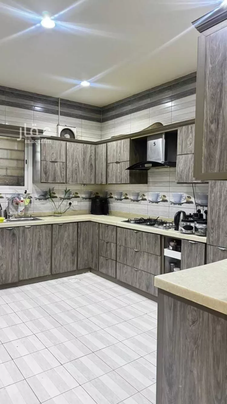 دور للبيع في شارع أبي الحسن الأغر, حي بدر, مدينة الرياض, منطقة الرياض صورة 5