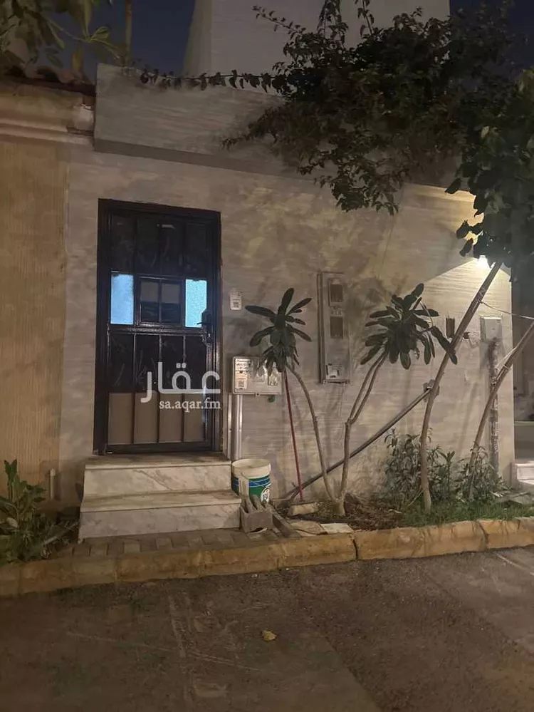 فيلا للإيجار في شارع رقم 402, حي المونسية, مدينة الرياض, منطقة الرياض صورة 2
