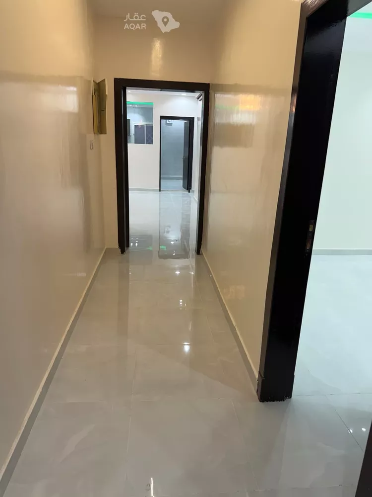 شقة للإيجار في شارع البحيرة ، حي العريجاء الغربية ، الرياض ، منطقة الرياض