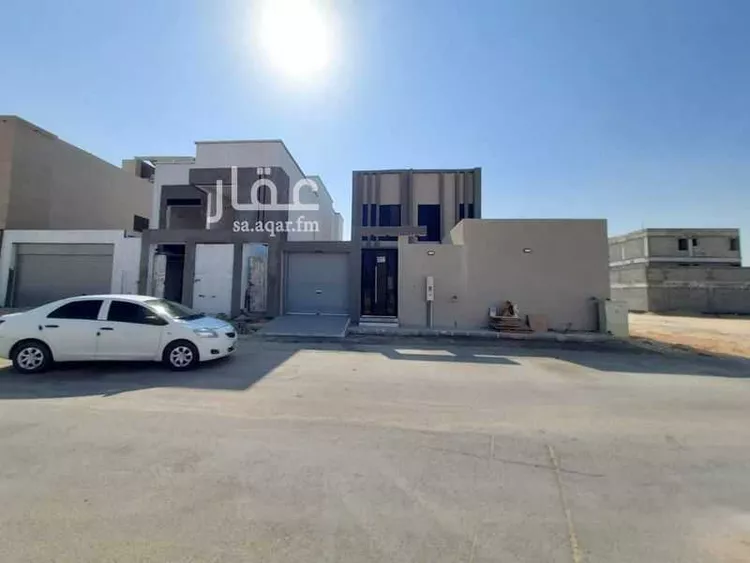 فيلا للبيع في شارع ابو العباس بن المعتز, حي هجر, مدينة الاحساء, المنطقة الشرقية