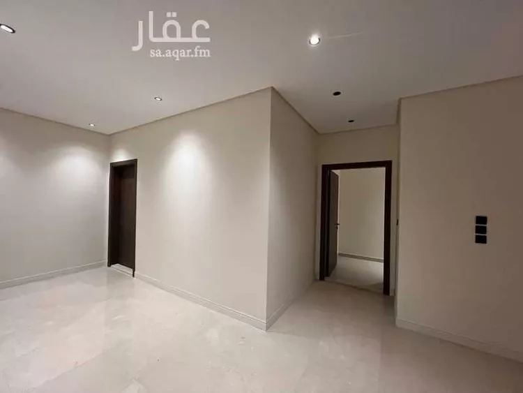 مجمع للبيع في شارع المغيره ابن عياش, حي السداد, مدينة الطائف, منطقة مكة المكرمة صورة 5