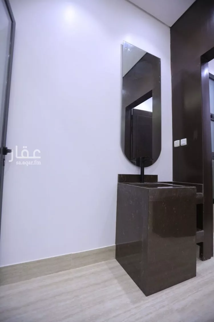 دور للبيع في شارع محمد السلمانى, حي الرمال, مدينة الرياض, منطقة الرياض صورة 5