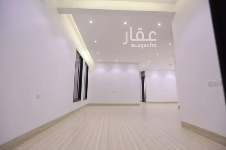 دور للبيع في شارع محمد السلمانى, حي الرمال, مدينة الرياض, منطقة الرياض صورة 3