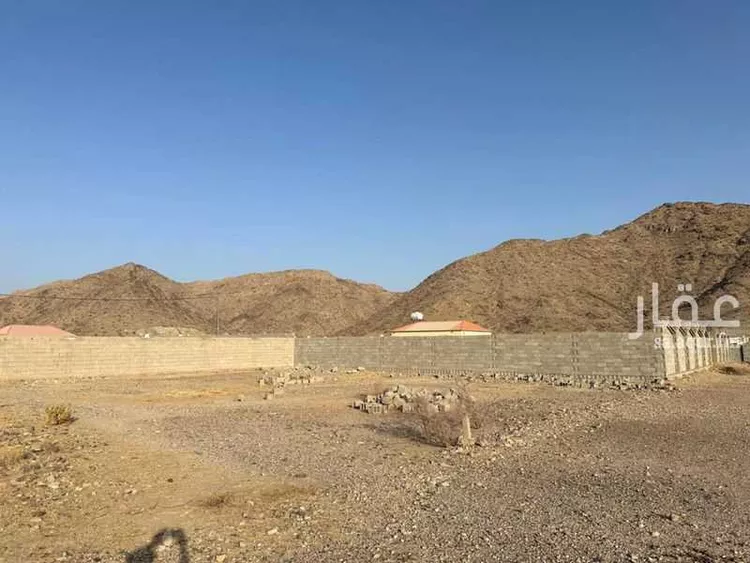 أرض للبيع في شارع قريه سرحان اللحياني 90 ، الشرائع ، منطقة مكة المكرمة