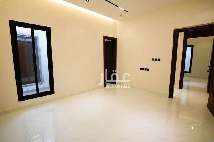 دور للبيع في شارع الجنادرية, حي الجنادرية, مدينة الرياض, منطقة الرياض 9