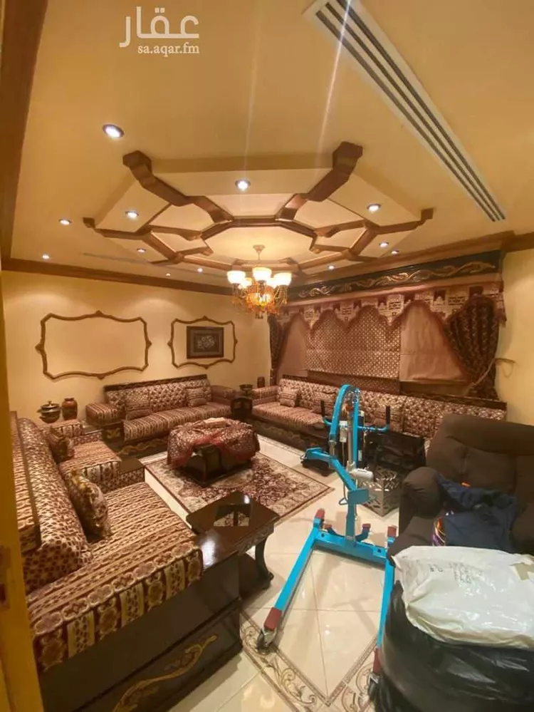 فيلا للإيجار في شارع العدل, حي إشبيلية, مدينة الرياض, منطقة الرياض صورة 2