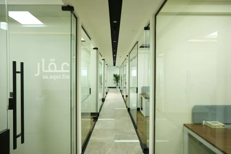 Commercial Office for Rent in Riyadh Al Mohammadiyah صورة 2