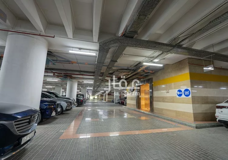 Commercial Office for Rent in Riyadh Al Mohammadiyah 9