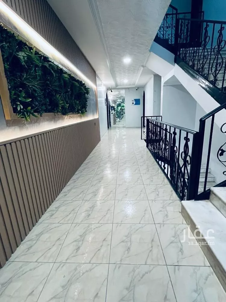 عمارة للبيع في شارع  سعود ابن عبدالعزيز ابن محمد, حي التعاون, مدينة الرياض, منطقة الرياض 1 صورة