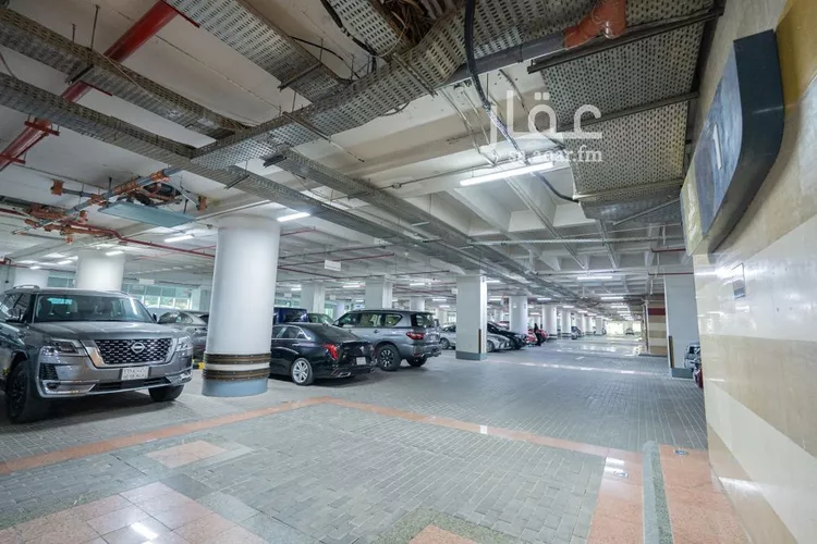 عمارة للإيجار في شارع الملك فهد الفرعي, حي المحمدية, مدينة الرياض, منطقة الرياض صورة 4