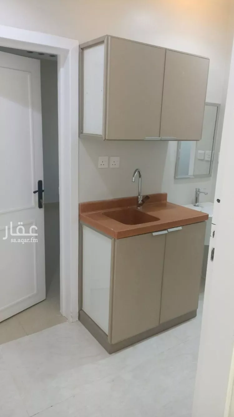 شقة للإيجار في شارع الشهارين, حي اليرموك, مدينة الرياض, منطقة الرياض صورة 3