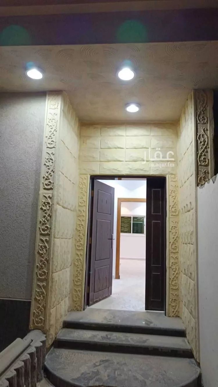 دور للإيجار في شارع حاطب ابن عمرو ابن عبد شمس القرشي, حي الورود, مدينة المزاحمية, منطقة الرياض صورة 2