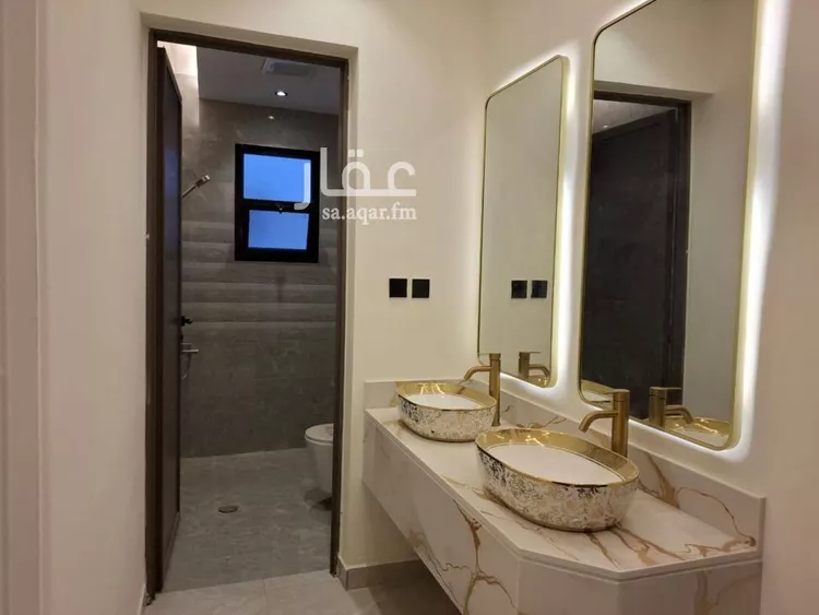 دور للبيع في شارع هاشم بن عتبه, حي بدر, مدينة الرياض, منطقة الرياض صورة 5