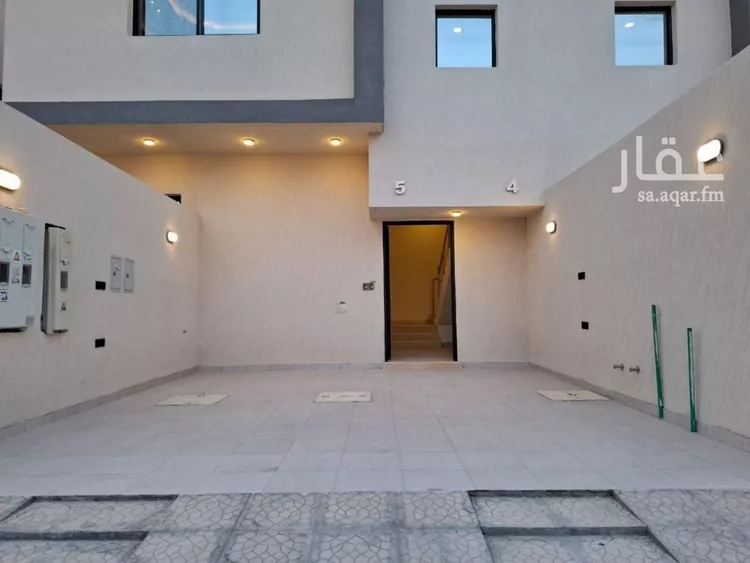 دور للبيع في شارع خيبر, حي بدر, مدينة الرياض, منطقة الرياض 8