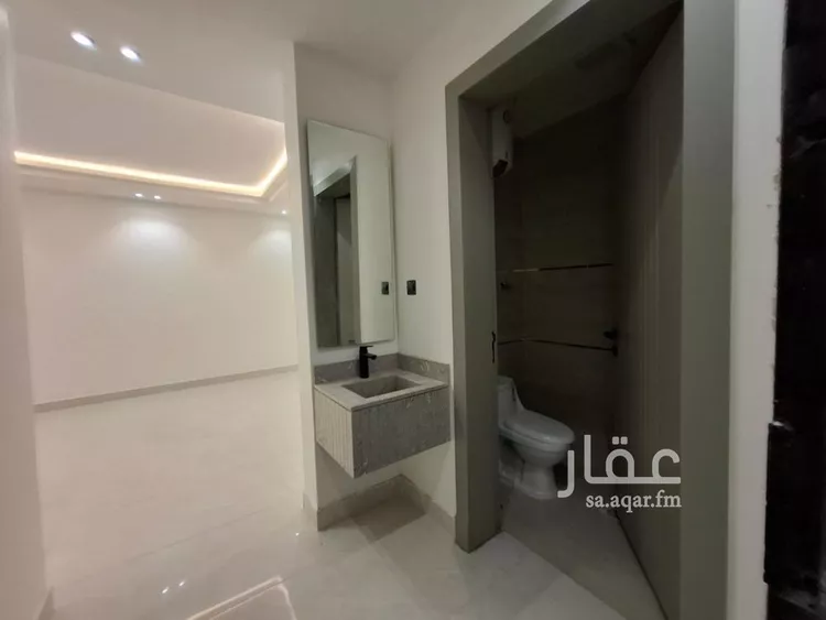فيلا للبيع في شارع الامام مسلم, حي بدر, مدينة الرياض, منطقة الرياض 14