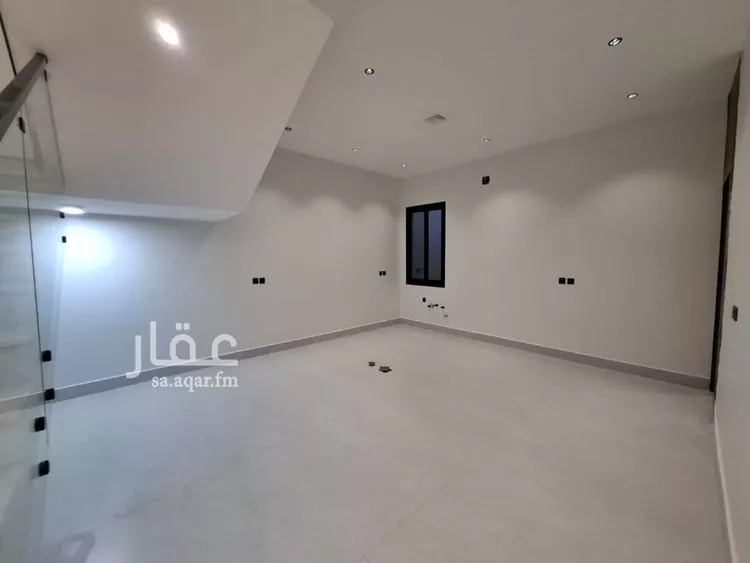 فيلا للبيع في شارع اسماء بنت يزيد, حي بدر, مدينة الرياض, منطقة الرياض 7