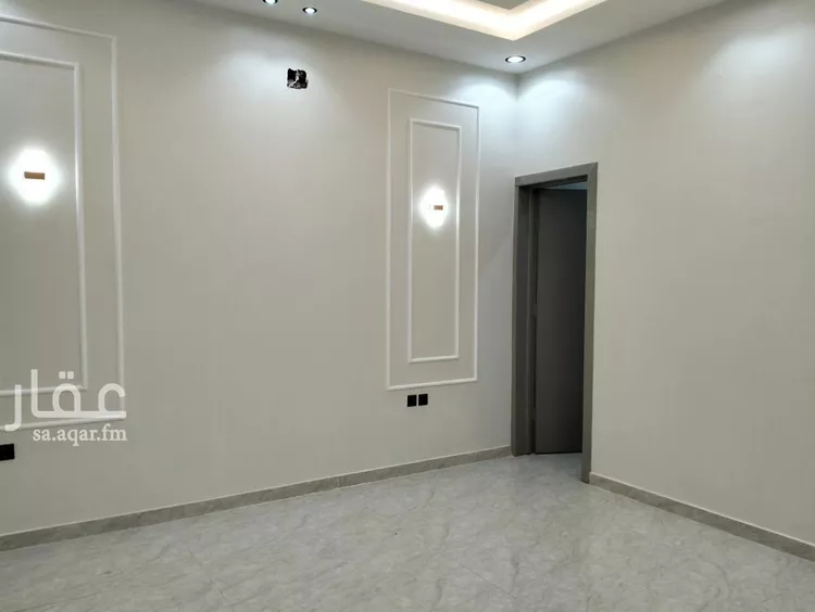 فيلا للبيع في شارع عبدالرحمن القاضي, حي عكاظ, مدينة الرياض, منطقة الرياض صورة 4