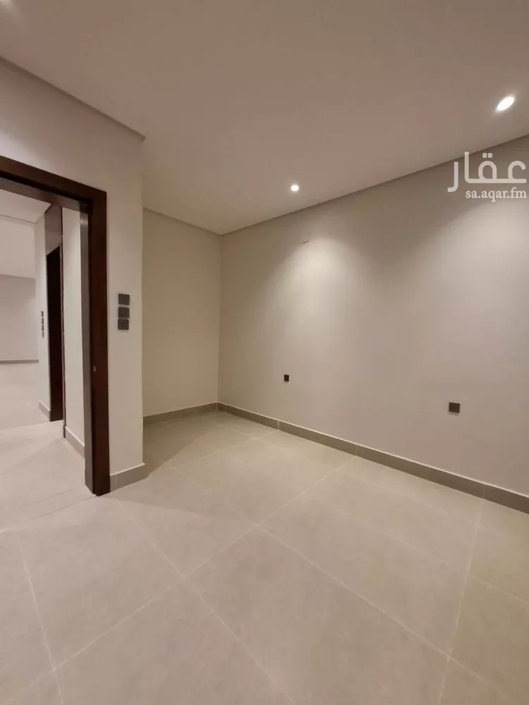 Floor for Sale in Riyadh As Suwaidi Al Gharabi 10