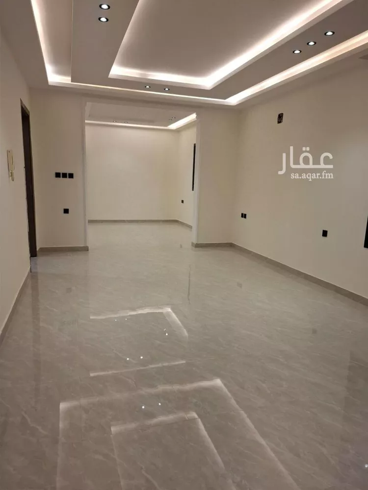 Floor for Sale in Riyadh Badr 15