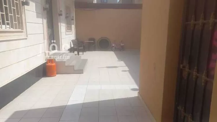 فيلا للبيع في شارع أبي سلمة الهلالي, حي الصالحية, مدينة جدة, منطقة مكة المكرمة صورة 5