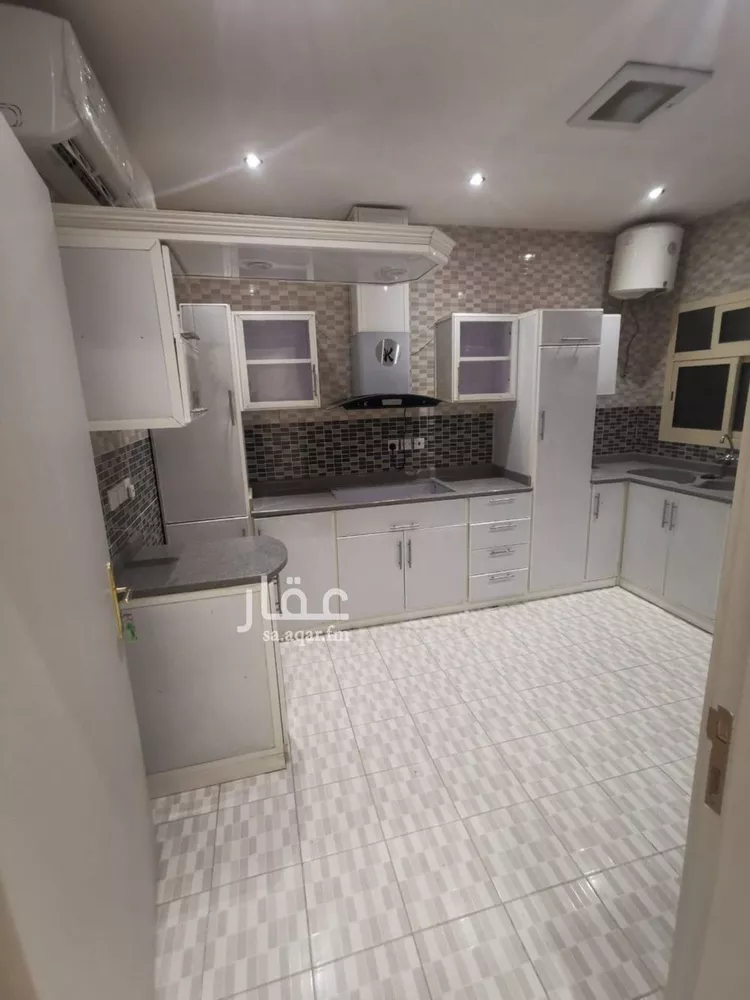 شقة للإيجار في شارع عبدالواحد الأزجي, حي قرطبة, مدينة الرياض, منطقة الرياض صورة 5