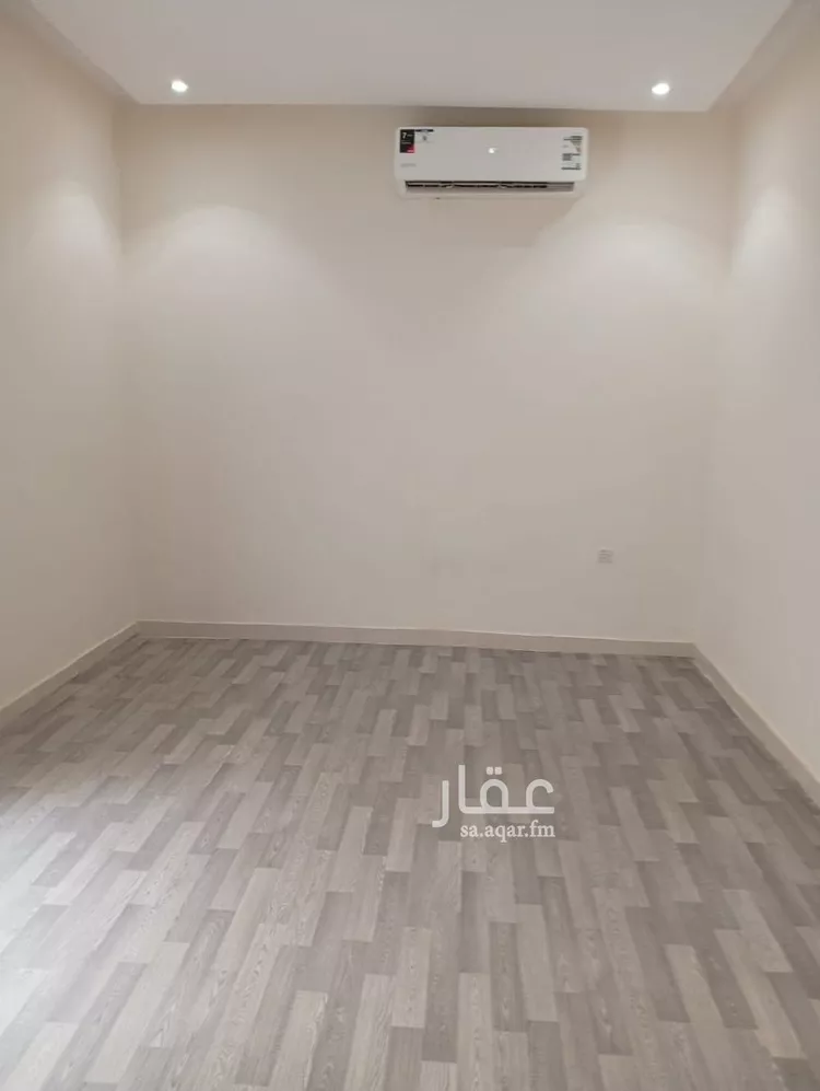 غرفة للإيجار في شارع المنصور بن راجح, حي الرمال, مدينة الرياض, منطقة الرياض