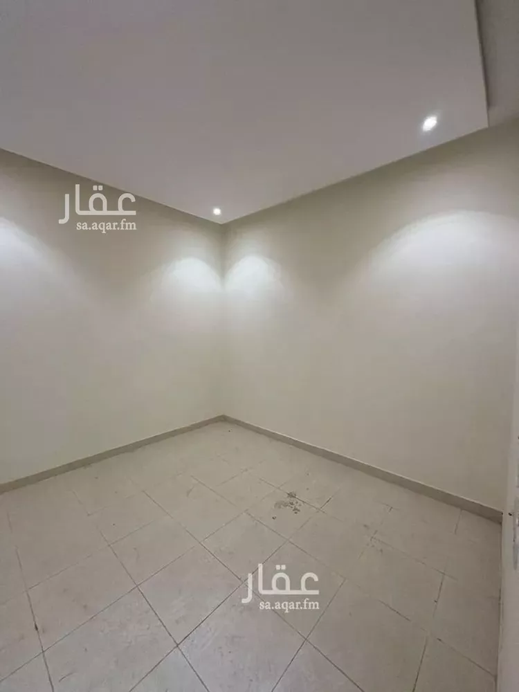 عمارة للإيجار في شارع إبراهيم بن ميسرة, حي الرمال, مدينة الرياض, منطقة الرياض