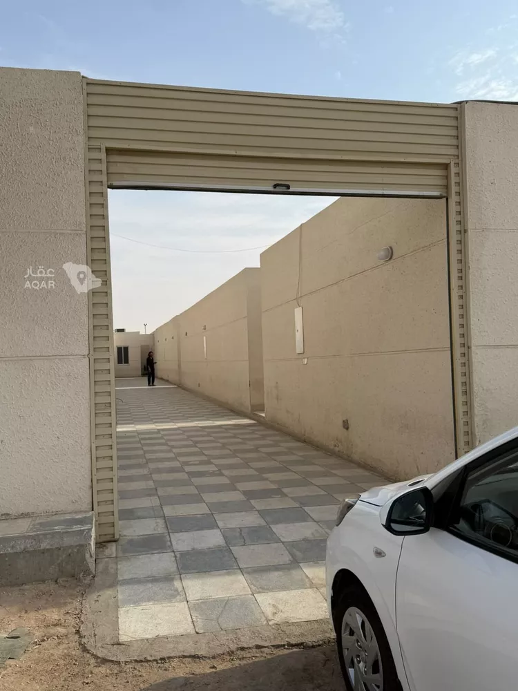 Room for Rent in Riyadh Ar Rimal 11