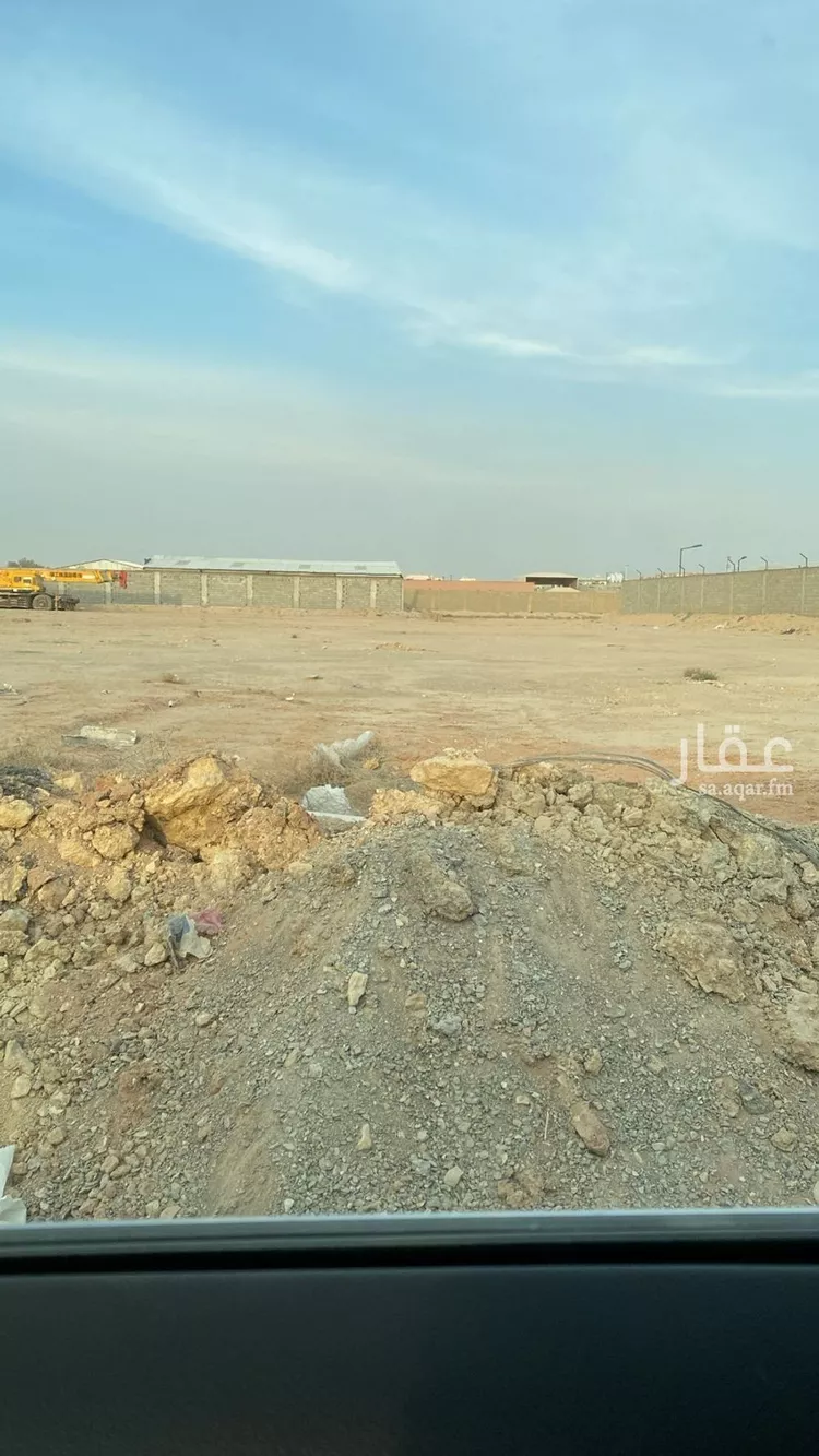 أرض للإيجار في شارع الإمام النسائي, حي الرمال, مدينة الرياض, منطقة الرياض