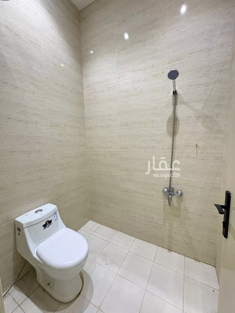 شقة للإيجار في شارع مسلم الفرعى, حي بدر, مدينة الرياض, منطقة الرياض صورة 4