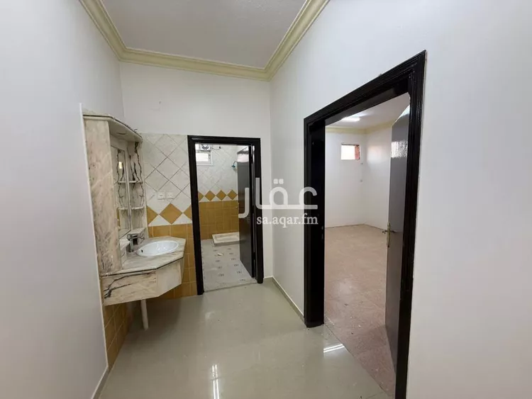 شقة للإيجار في شارع الظهرانية, حي العزيزية, مدينة الرياض, منطقة الرياض صورة 4