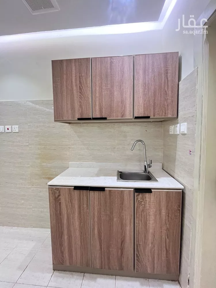 شقة للإيجار في شارع الحمداني, حي المروة, مدينة الرياض, منطقة الرياض صورة 3