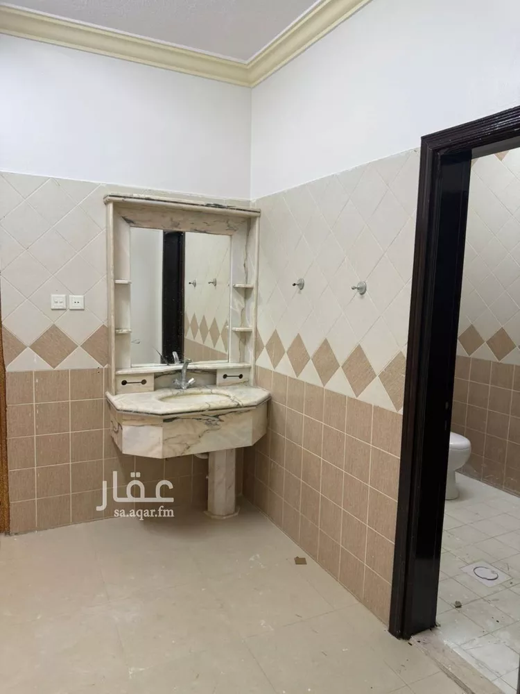 شقة للإيجار في شارع الظهرانية, حي العزيزية, مدينة الرياض, منطقة الرياض صورة 3