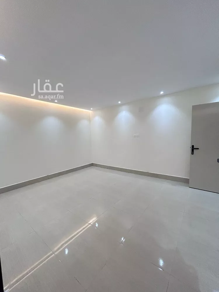 عمارة للإيجار في شارع ناصر الحصام, حي المروة, مدينة الرياض, منطقة الرياض صورة 3