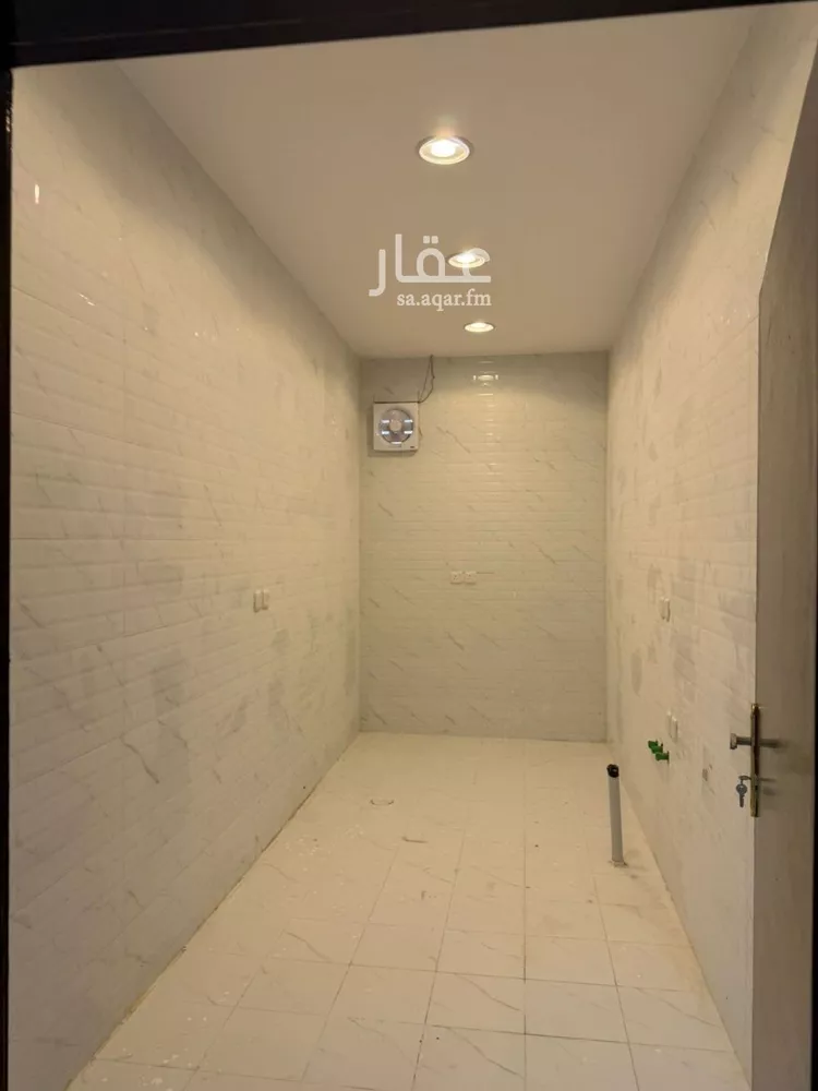شقة للإيجار في شارع الظهرانية, حي العزيزية, مدينة الرياض, منطقة الرياض صورة 5