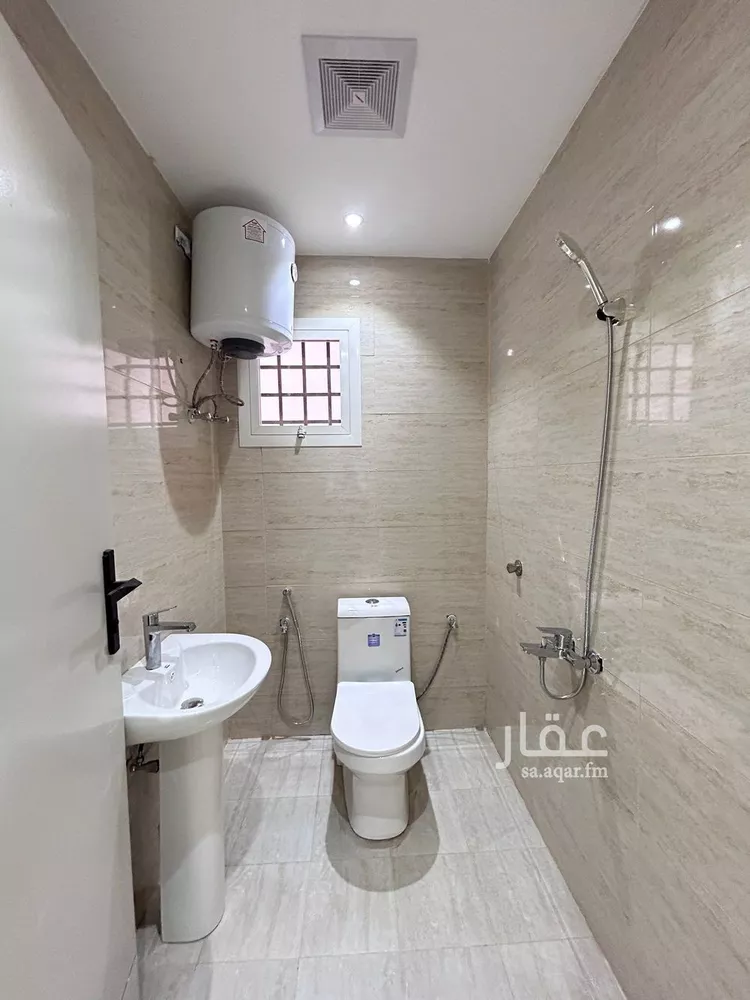 شقة للإيجار في شارع ناصر الحصام, حي المروة, مدينة الرياض, منطقة الرياض 8