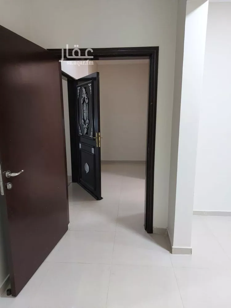 شقة للإيجار في شارع عثمان الراضي, حي عكاظ, مدينة الرياض, منطقة الرياض صورة 2