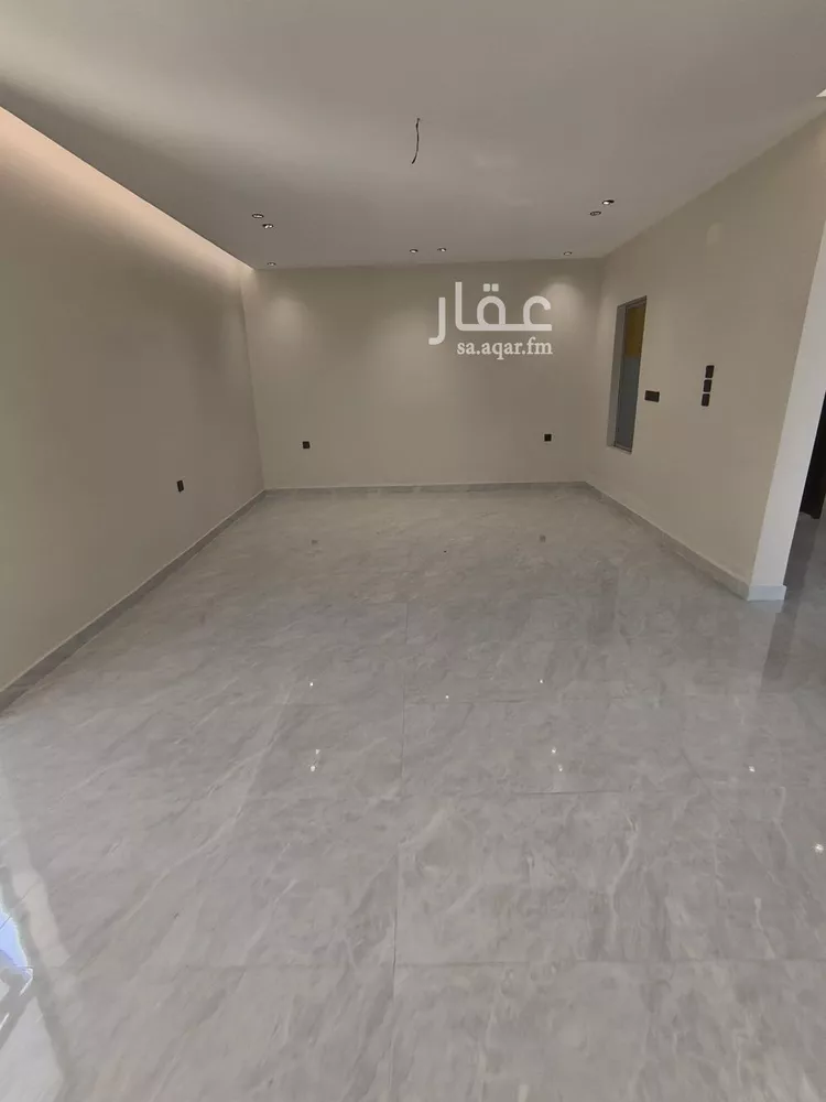 فيلا للبيع في شارع عبد الجبار بن أبي ذر, حي الرحمانية, مدينة جدة, منطقة مكة المكرمة صورة 2