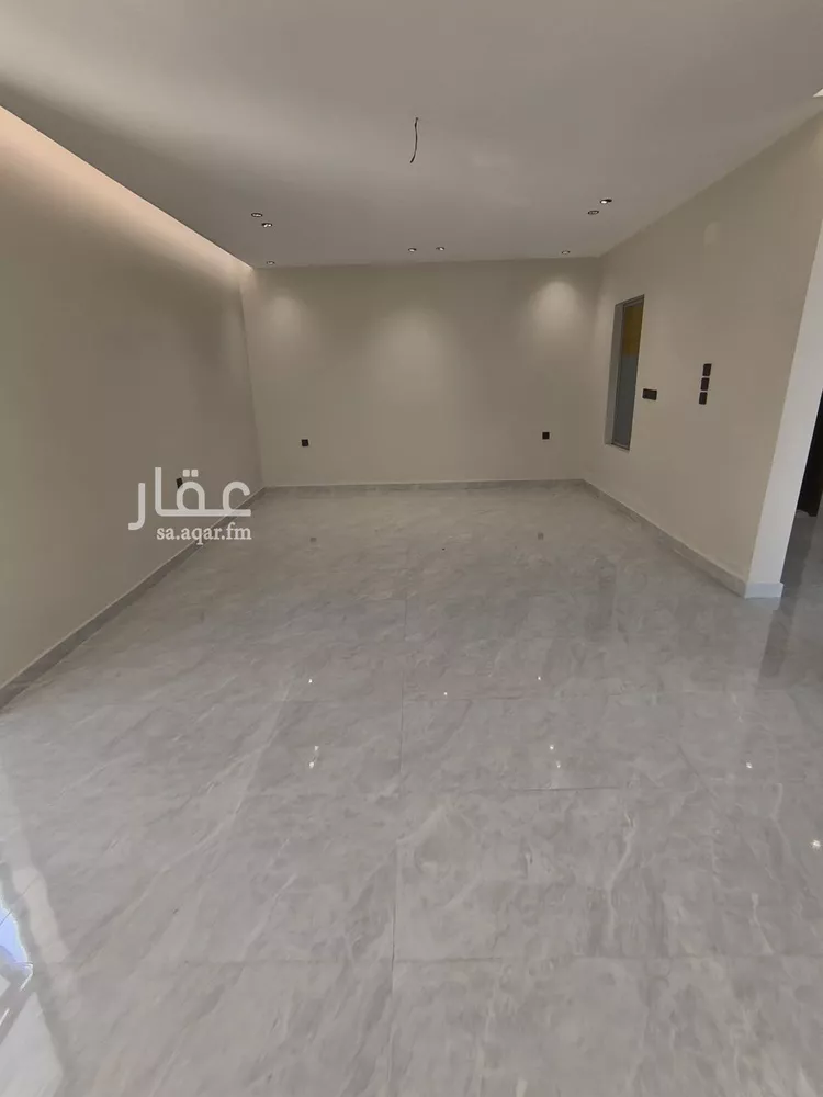 فيلا للبيع في شارع عبد الجبار بن أبي ذر, حي الرحمانية, مدينة جدة, منطقة مكة المكرمة صورة 2