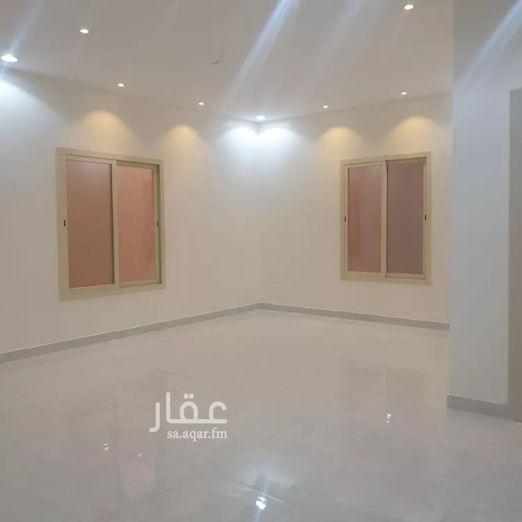 شقة للبيع في شارع شارع شريح الحضرمي, حي المصيف, مدينة تبوك, منطقة تبوك صورة 3