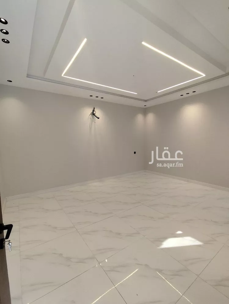 فيلا للبيع في شارع فهد عبدالله سعد وزنه, حي الرياض, مدينة جدة, منطقة مكة المكرمة 6