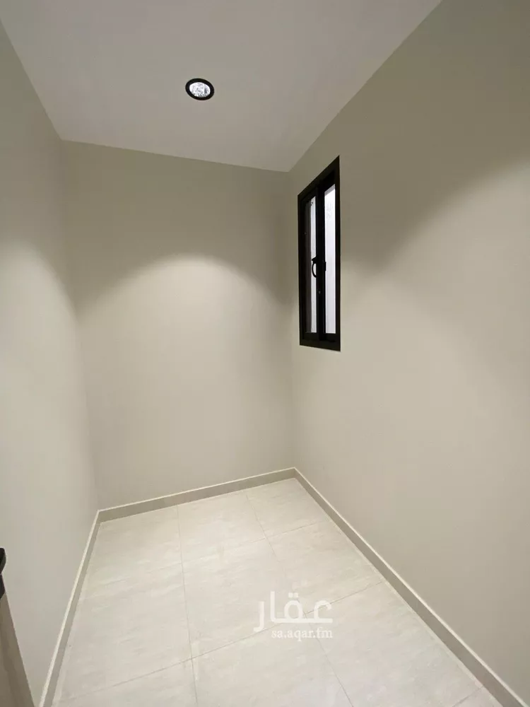 دور للبيع في شارع اندونيسيا, حي النهضة, مدينة أحد رفيدة, منطقة عسير صورة 3