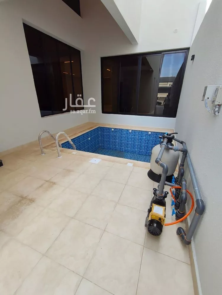 فيلا للبيع في شارع ابن الصاحب, حي الرحمانية, مدينة جدة, منطقة مكة المكرمة صورة 4