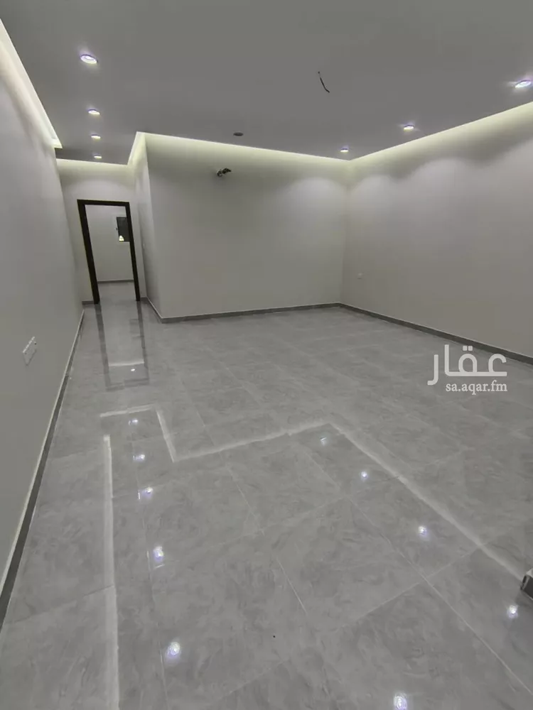 شقة للبيع في شارع درب العقيدة 1, حي الصوامع, مدينة أحد رفيدة, منطقة عسير صورة 4