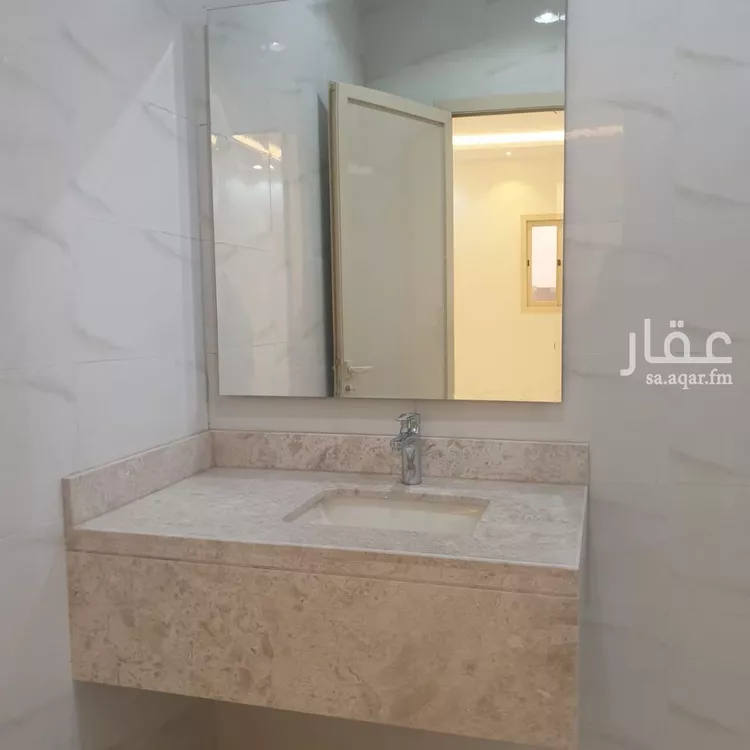 شقة للبيع في شارع شارع شريح الحضرمي, حي المصيف, مدينة تبوك, منطقة تبوك صورة 5