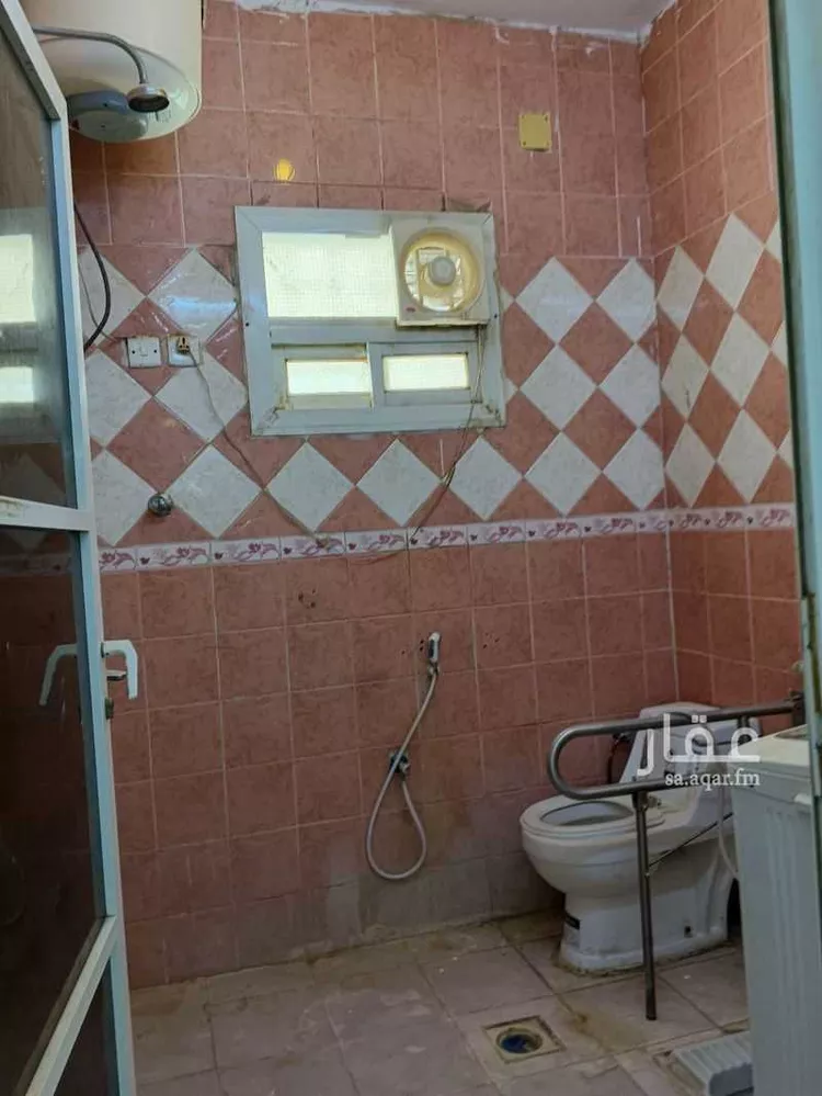 دور للإيجار في شارع بارق 1817 ، حي الزهور ، بارق ، المجاردة صورة 4