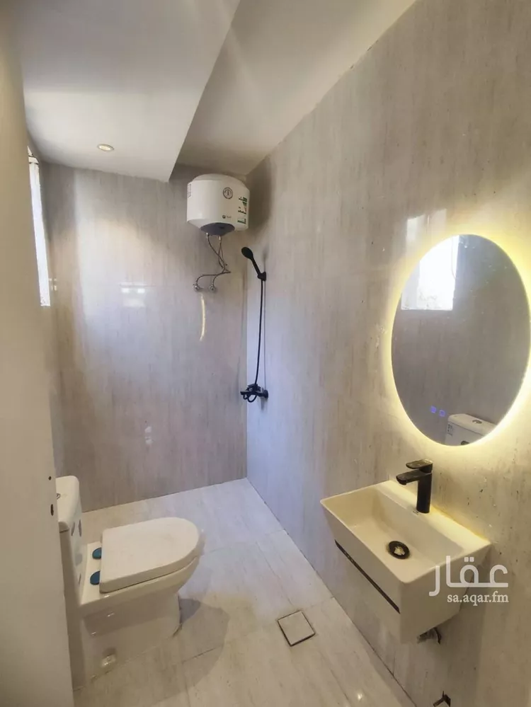 محل للإيجار في شارع طريق الامام عبدالله بن سعود بن عبدالعزيز الفرعى, حي إشبيلية, مدينة الرياض, منطقة الرياض صورة 2
