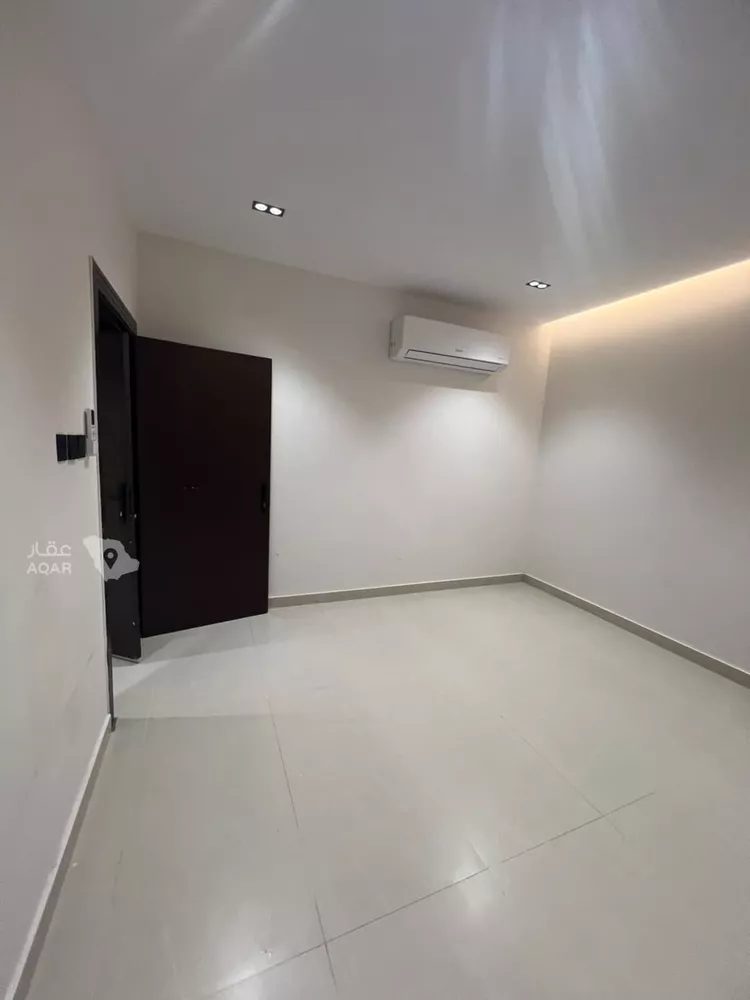شقة للإيجار في شارع عثمان بن عيسى, حي الإزدهار, مدينة الرياض, منطقة الرياض 7